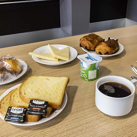 Sud Porte D'espagne Hotel 2*