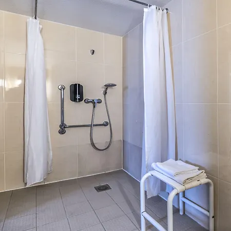 ホテル Sud Porte D'espagne 2*