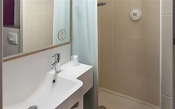 Sud Porte D'espagne ホテル 2*