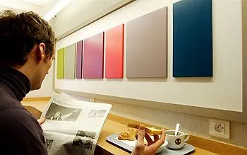 Hotel Sud Porte D'espagne 2*