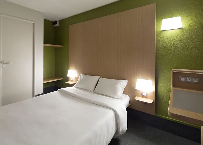 Sud Porte D'espagne Hotel 2*